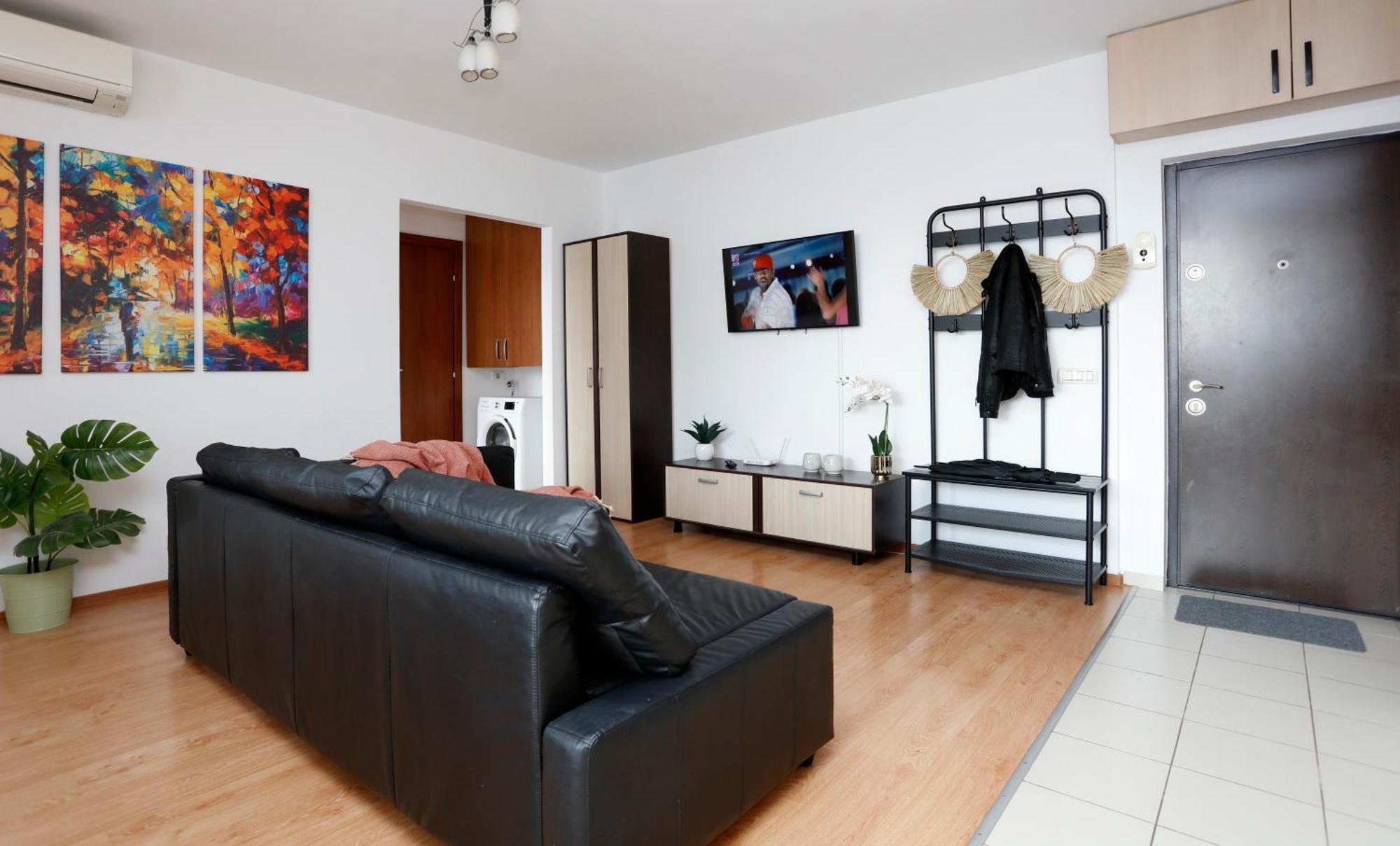 Enchanting Retreat - Historic Old Town - Pet-Friendly Haven - Steps From Unirii Бухарест Экстерьер фото