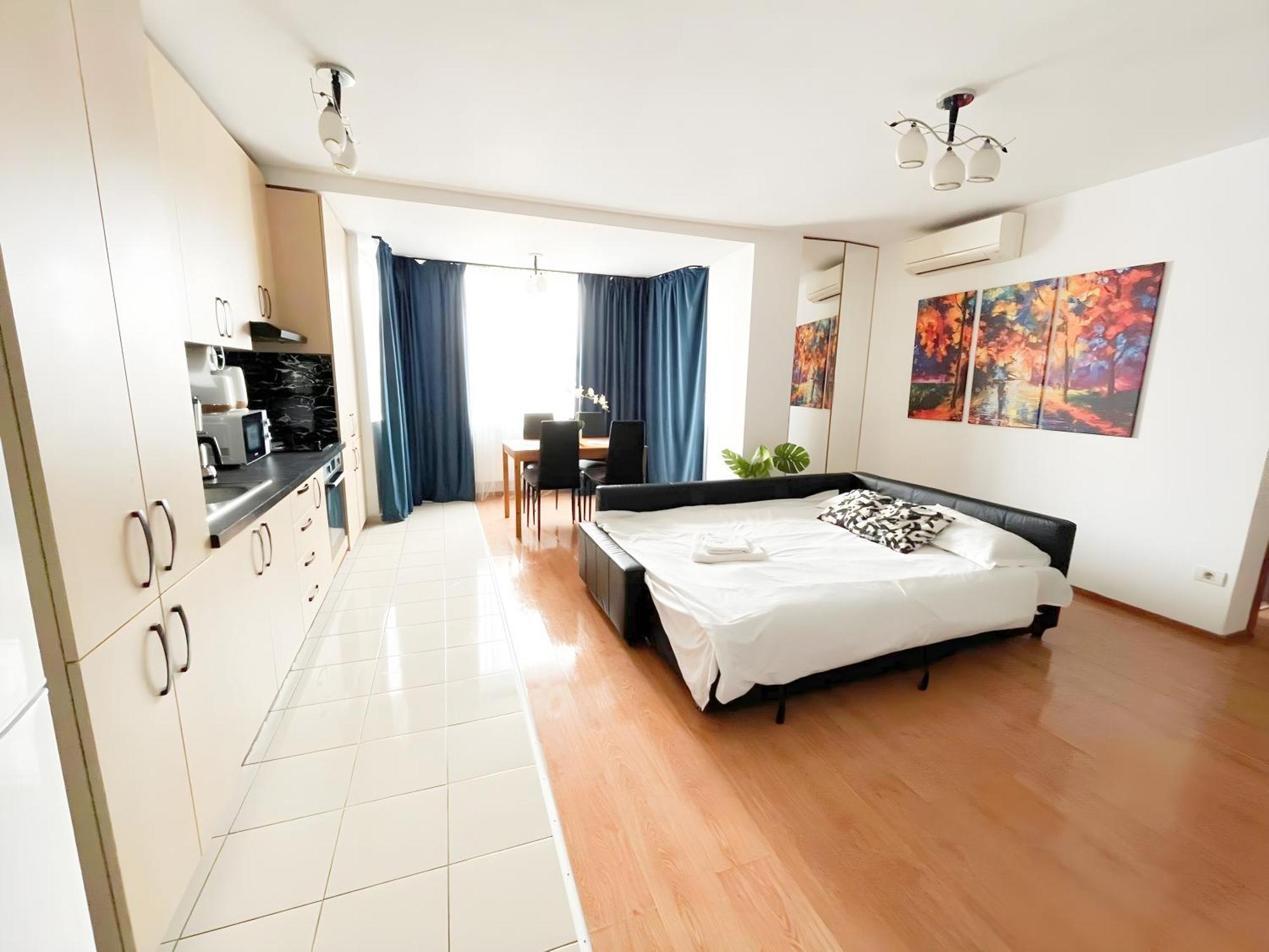 Enchanting Retreat - Historic Old Town - Pet-Friendly Haven - Steps From Unirii Бухарест Экстерьер фото